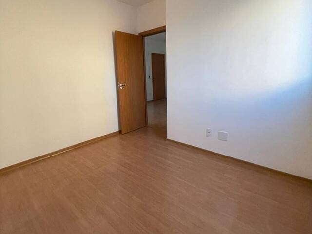 Apartamento para Locação em Taubaté - 4